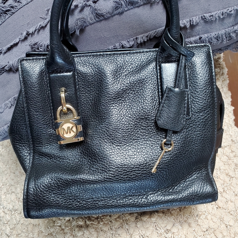 MK McKenna crossbody purse,/bag
